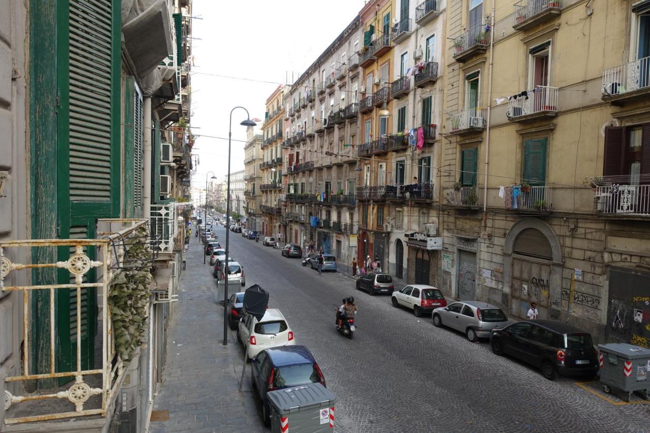 aKasa di Flock Bed & Breakfast Napoli Bagian luar foto