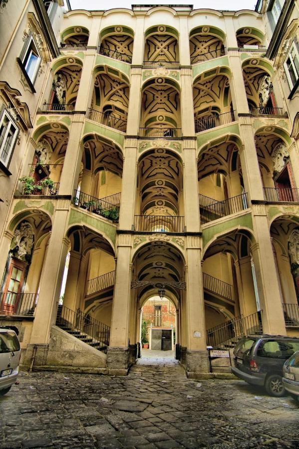 aKasa di Flock Bed & Breakfast Napoli Bagian luar foto