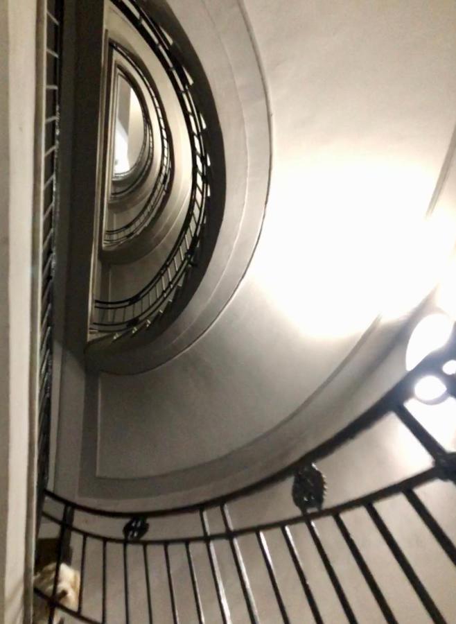 aKasa di Flock Bed & Breakfast Napoli Bagian luar foto